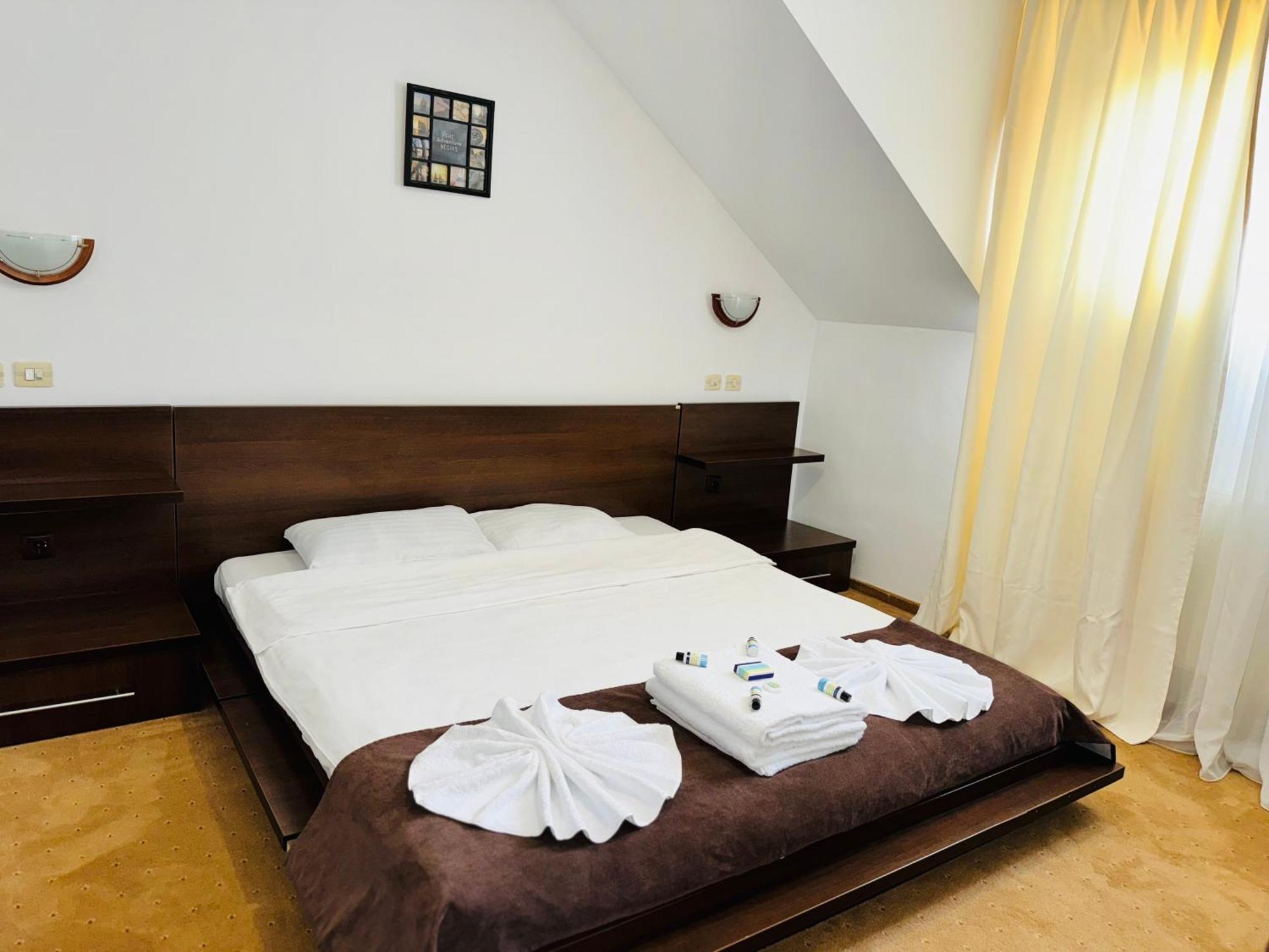 Hotel Sunray-Vilagalbena à Poiana Brasov Chambre photo