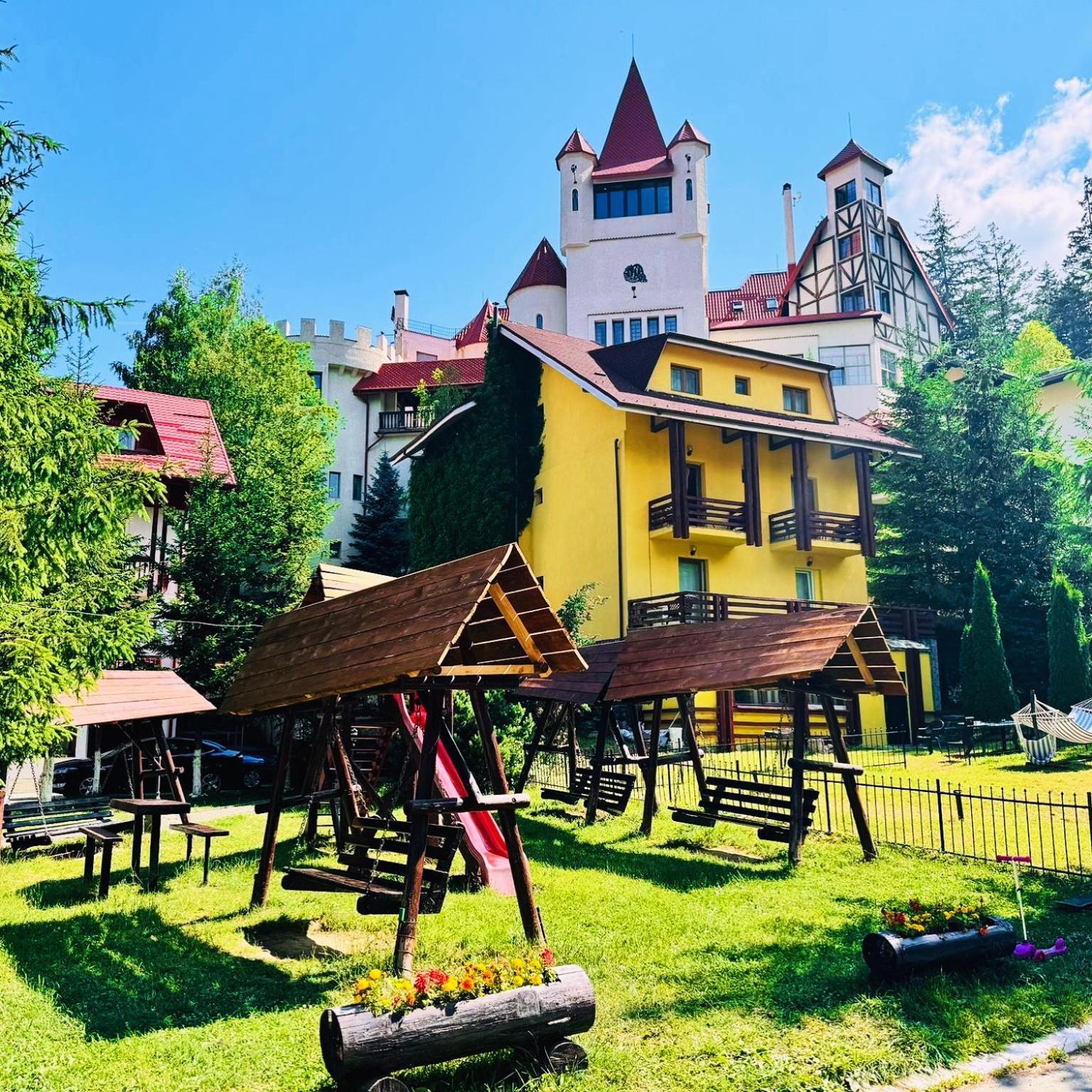 Hotel Sunray-Vilagalbena à Poiana Brasov Extérieur photo